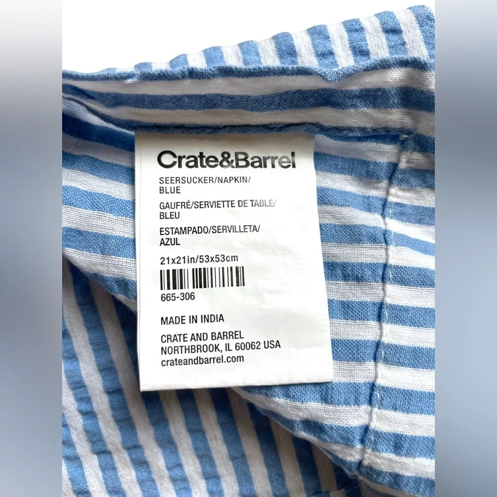 Crate & Barrel Seersucker napkins Blue (4 total)